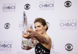 Stana Katic - 41st Annual People's Choice Awards at Nokia Theatre L.A. Live on January 7, 2015 in Los Angeles, California - 532xHQ 1komONOq
