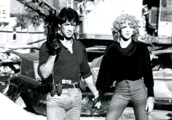 Sylvester Stallone -Промо стиль и постеры к фильму "Cobra (Кобра)", 1986 (26хHQ) LjYAtZf0