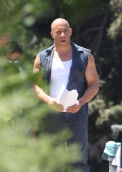 Jordana Brewster, Vin Diesel - On the set of ‘Fast & Furious 7′ in Los Angeles - June 2, 2014 - 40xHQ R1OXPM9v
