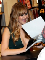 Jennifer Lawrence - Signing event at Barnes & Noble March 20, 2012