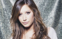 Ashley-Tisdale-1920x1200-widescreen-wallpapers-o252hth22m.jpg