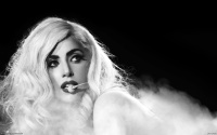 Lady-Gaga-1680x1050-widescreen-wallpapers-part-1-g2iumvts6p.jpg