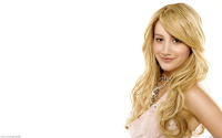 Ashley-Tisdale-1920x1200-widescreen-wallpapers-part-1-o2hj9w0mng.jpg