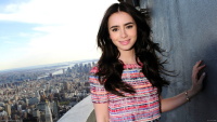 Lily-Collins-1920x1080-widescreen-wallpapers-part-1-p20ctatf0n.jpg