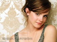 Emma-Watson-1600x1200-wallpapers-z26wnl6cwx.jpg