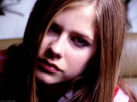 Avril-Lavigne-1600x1200-wallpapers-k252i2gikg.jpg