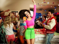 Katy-Perry-1600x1200-wallpapers-part-1-q2in3fiv4r.jpg