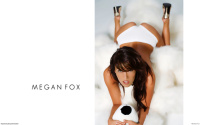 Megan-Fox-1920x1200-widescreen-wallpapers-part-2-020hbiswci.jpg