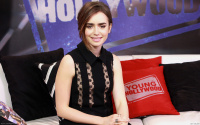 Lily-Collins-1920x1200-widescreen-wallpapers-22m1xj5241.jpg