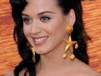 Katy-Perry-1600x1200-wallpapers-part-1-p2in3ge71a.jpg