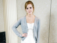 Emma-Watson-1600x1200-wallpapers-t26wnmss5m.jpg