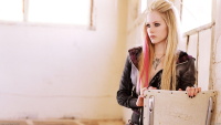 Avril-Lavigne-1920x1080-widescreen-wallpapers-f252i9gymk.jpg