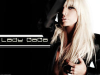Lady-Gaga-1600x1200-wallpapers-f2m1wdaeey.jpg