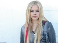 Avril-Lavigne-1600x1200-wallpapers-part-1-g2hjjvnea6.jpg