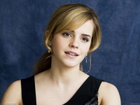 Emma-Watson-1600x1200-wallpapers-part-1-62ibnnpdoq.jpg