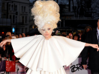 Lady-Gaga-1600x1200-wallpapers-c2m1wcufev.jpg