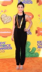 Paola Andino - 28th Annual Kids' Choice Awards, Inglewood, 28 марта 2015 (10xHQ) C8jJgPWn