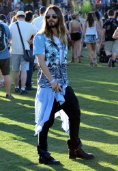 Jared Leto - Coachella Valley Music and Arts Festival - Day 1 2014.04.11 - 51xHQ EAbRju7d