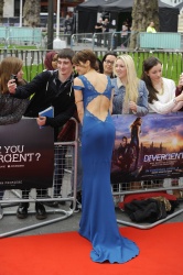 Kate Winslet - Shailene Woodley, Kate Winslet, Theo James - на премьере фильма 'Divergent' at Odeon Leicester Square, Лондон, 30 марта 2014 (918xHQ) HHhCxG0J