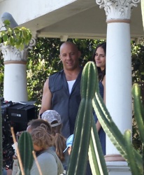 Jordana Brewster, Vin Diesel - On the set of ‘Fast & Furious 7′ in Los Angeles - June 2, 2014 - 40xHQ HaTbu1ps