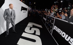 Jason Statham - 'Furious 7' Los Angeles Premiere in Los Angeles (2015.04.01) - 249xHQ ILElpG6l