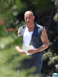 Jordana Brewster, Vin Diesel - On the set of ‘Fast & Furious 7′ in Los Angeles - June 2, 2014 - 40xHQ OegbCEeM