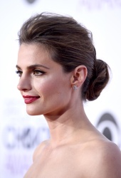 Stana Katic - 41st Annual People's Choice Awards at Nokia Theatre L.A. Live on January 7, 2015 in Los Angeles, California - 532xHQ RbLoI7V7