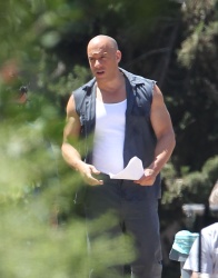 Jordana Brewster, Vin Diesel - On the set of ‘Fast & Furious 7′ in Los Angeles - June 2, 2014 - 40xHQ Yao6nHA3